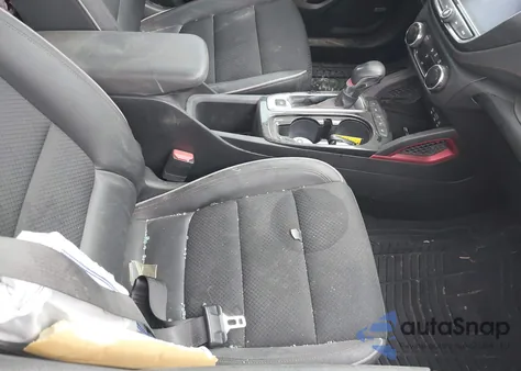 2021 Chevrolet Trailblazer Fwd Rs z USA, uszkodzony, nr VIN KL79MTSL9MB016984